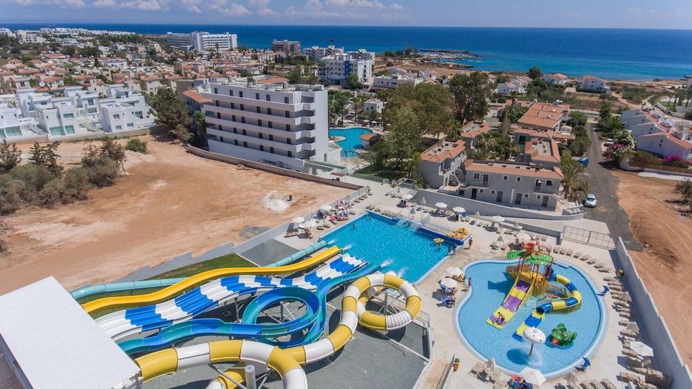 Narcissos Waterpark Aparthotel Protaras
