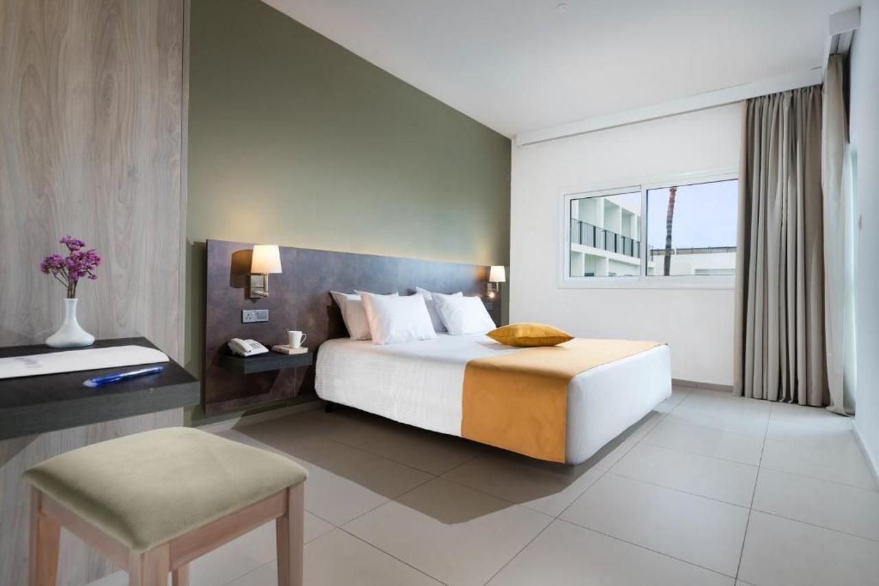 Mayfair Gardens Hotel 3*