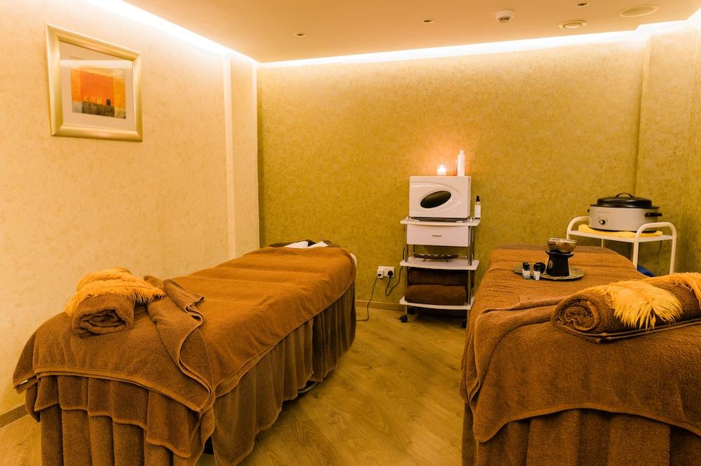 Resort Elias 4*