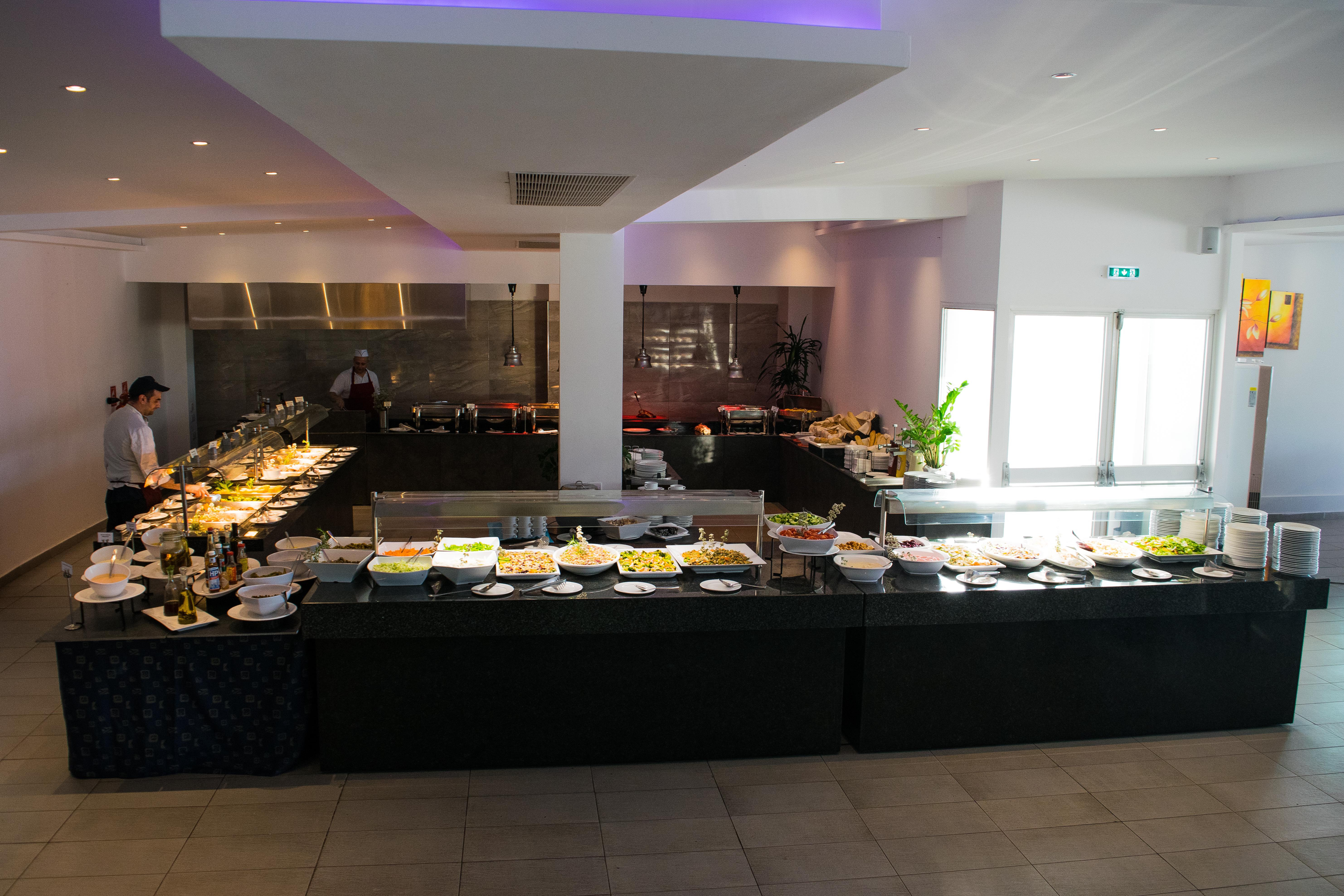 Theo Sunset Bay Hotel 4*