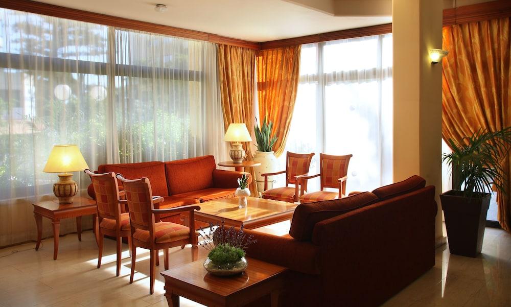 Hotel Odysseia Kapetanios