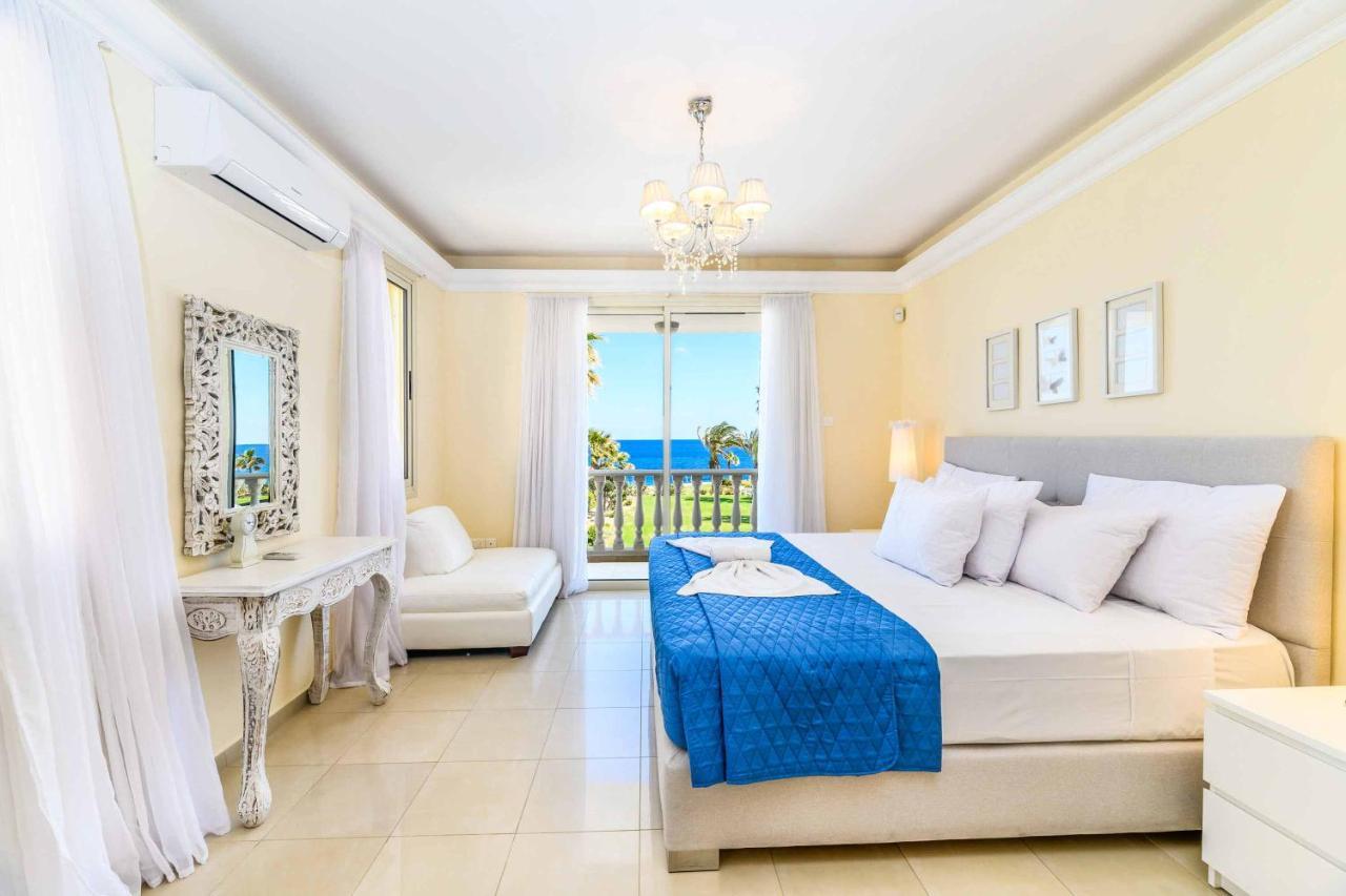 Royal Villa *