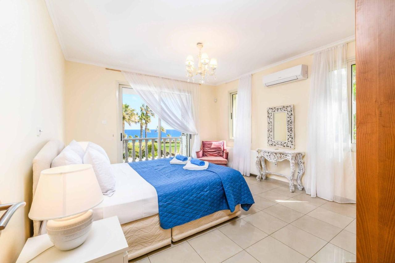 Royal Villa Paralimni