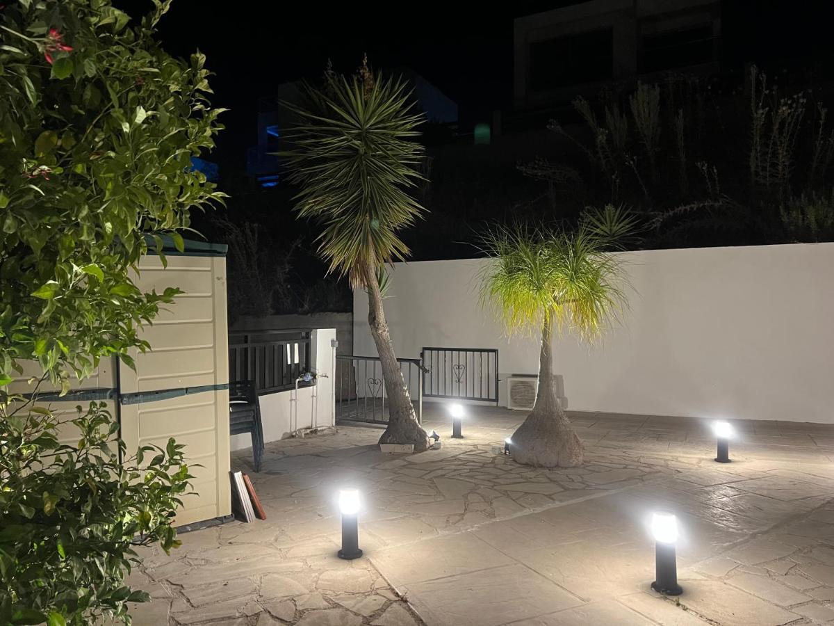 Marina Sea-view Private Pool Peyia