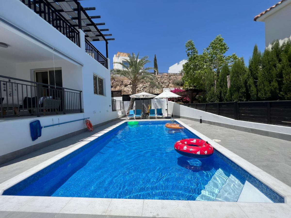 Marina Sea-view Private Pool Villa