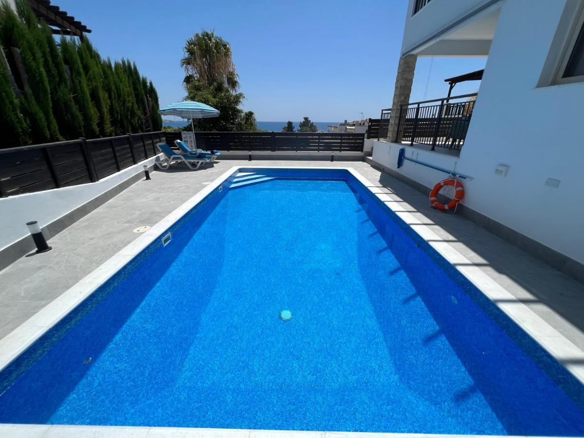 Marina Sea-view Private Pool * Peyia