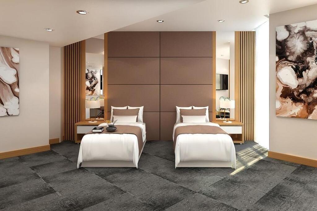 Grand Sapphire Hotel