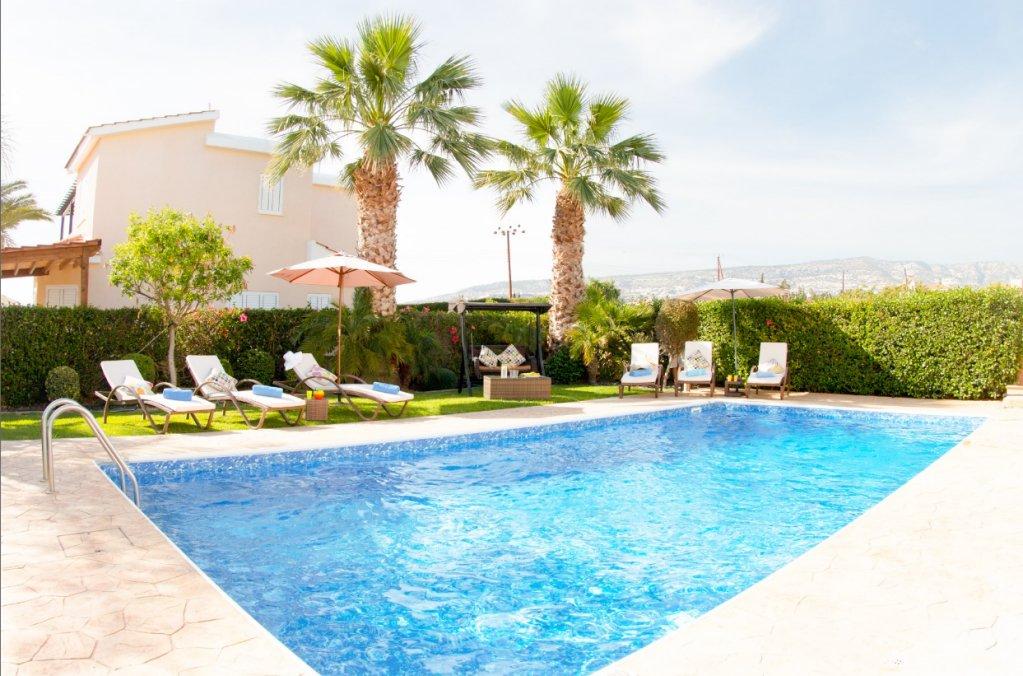 Villa Lp *