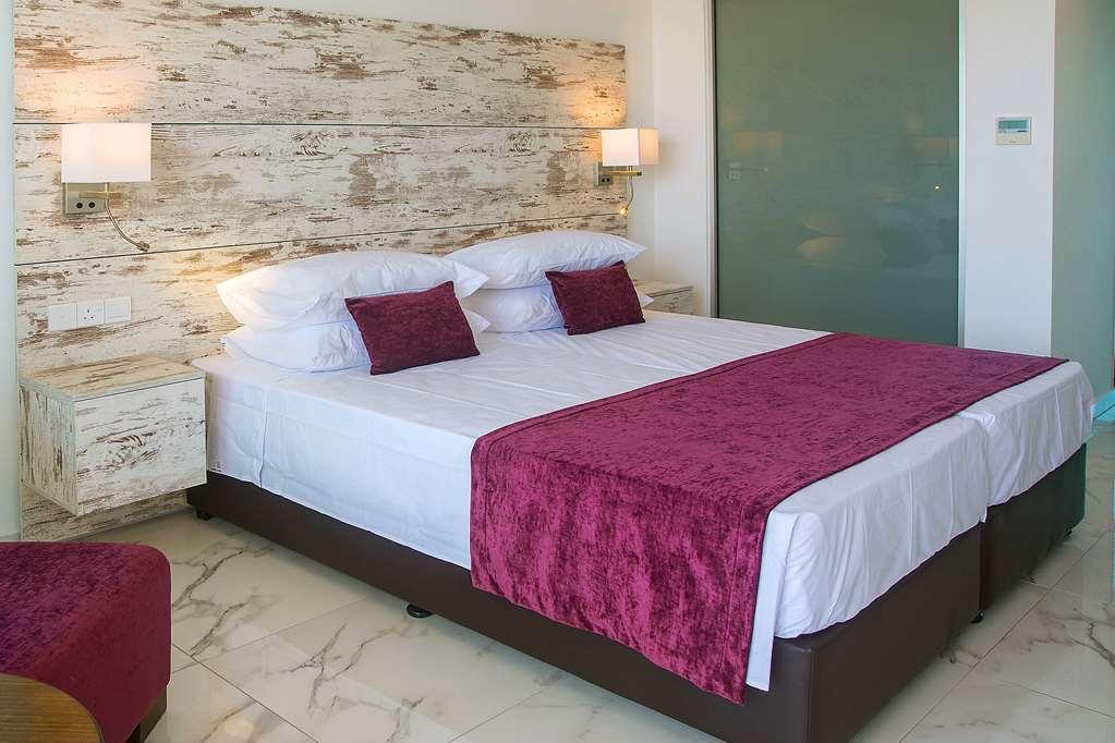 Hotel Ramada & By Wyndham 4*