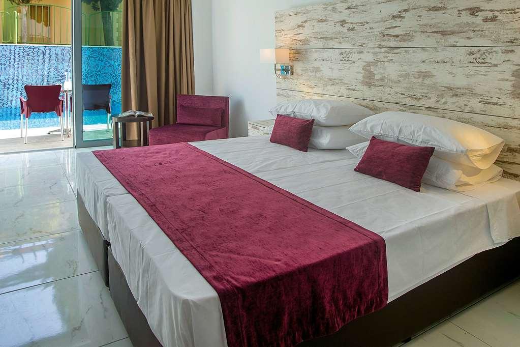 Ramada & By Wyndham 4* Ayia Napa