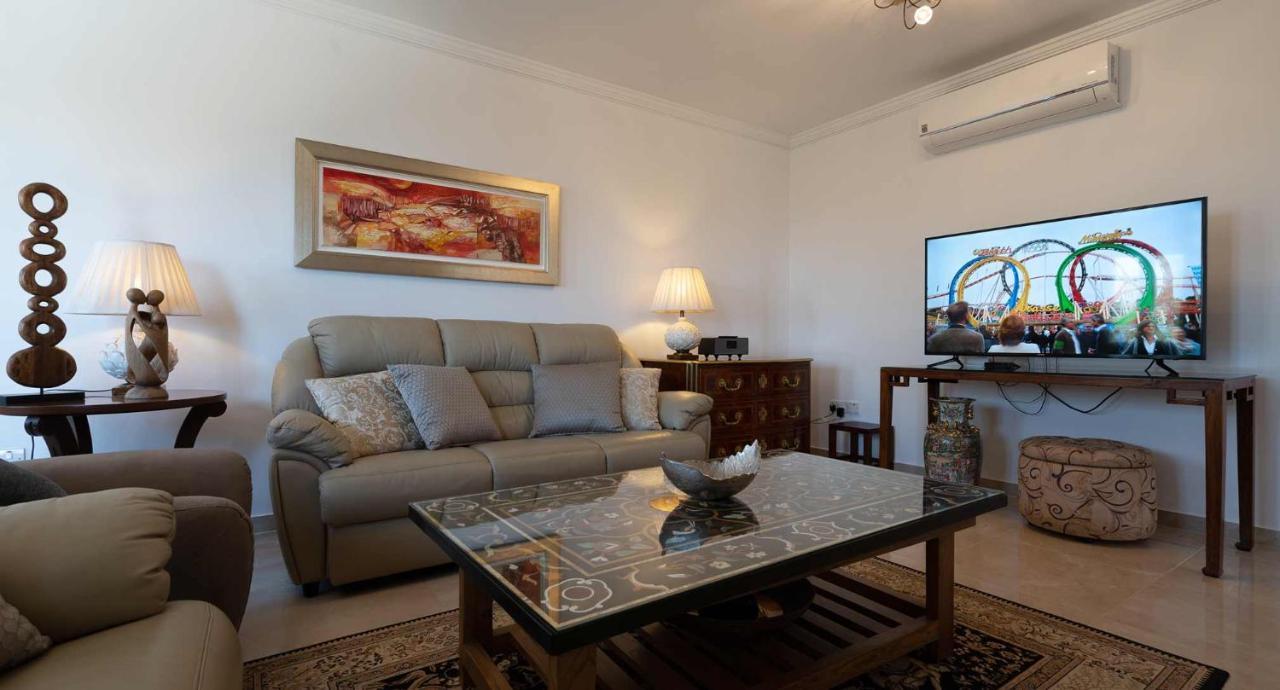 3 Bedroom Melandra With Private Pool And Sea Views, Aphrodite Hills *