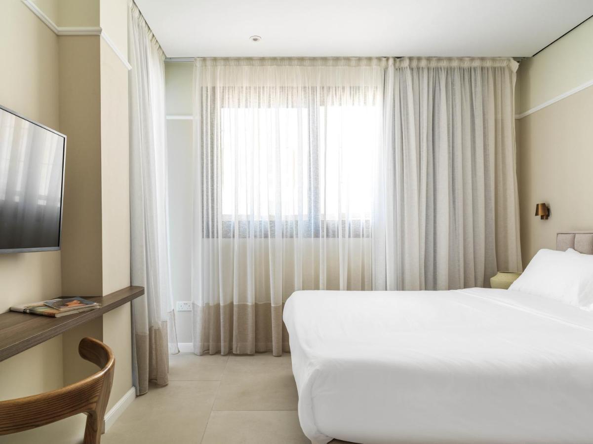 Liv Mackenzie Adults Only Aparthotel *