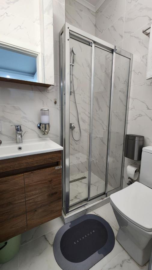 Esta Palm Living And Bedroom, 250 M From Apartment Kyrenia (Northern Cyprus)
