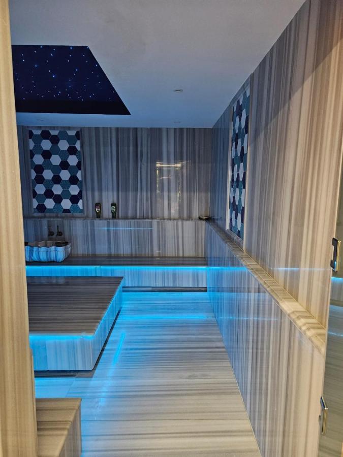 Apartment Caesar Blue Large With Sea View And Aquapark Boghaz
