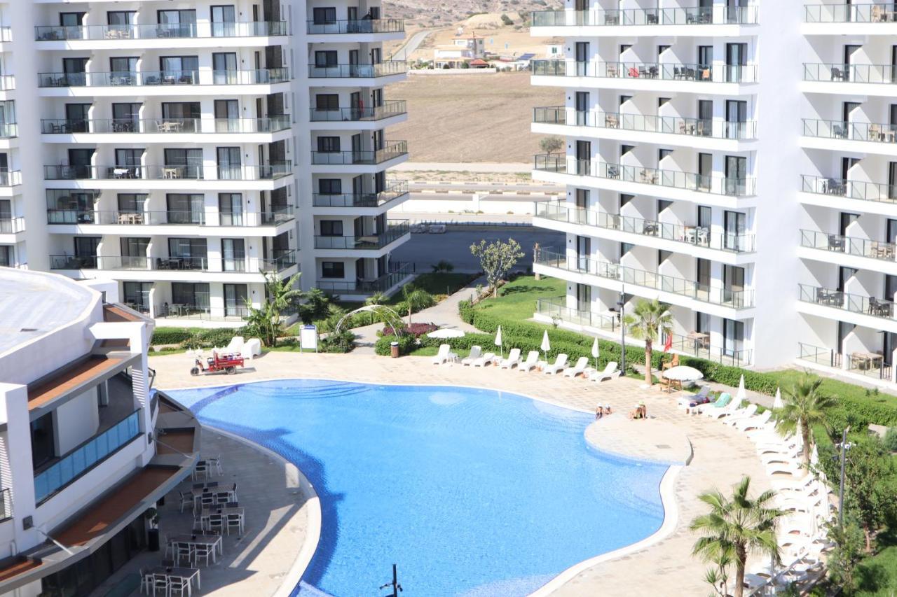 Apartment Caesar Blue Large With Sea View And Aquapark