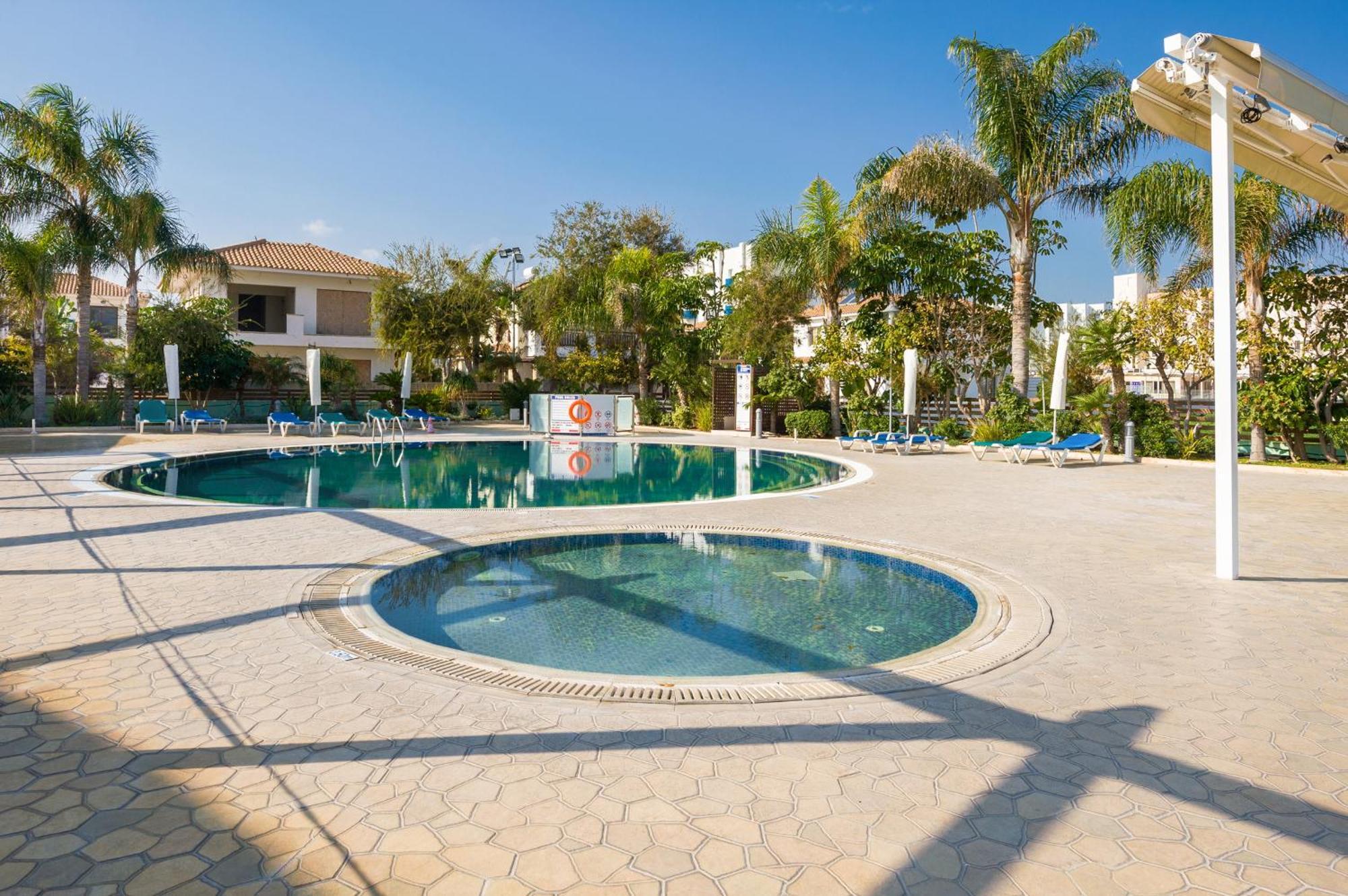 Villa Villa Oasis Pernera
