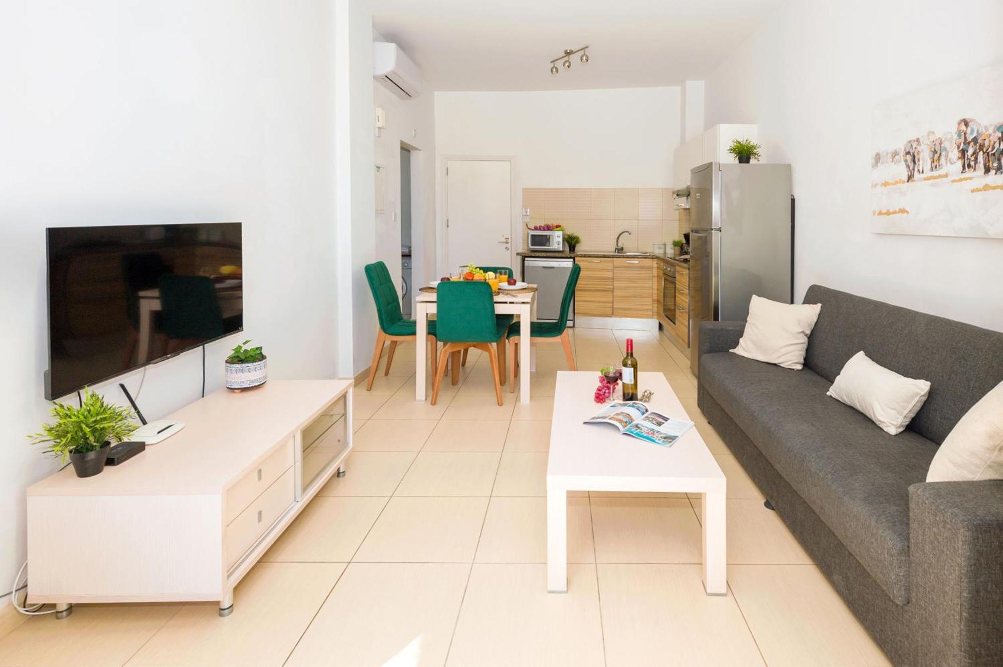 Holiday home Alicia - Coralli Beachfront Paralimni