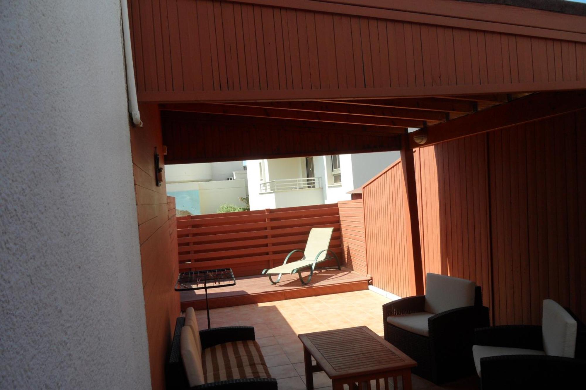 Ground Floor, Free Internet Appartement