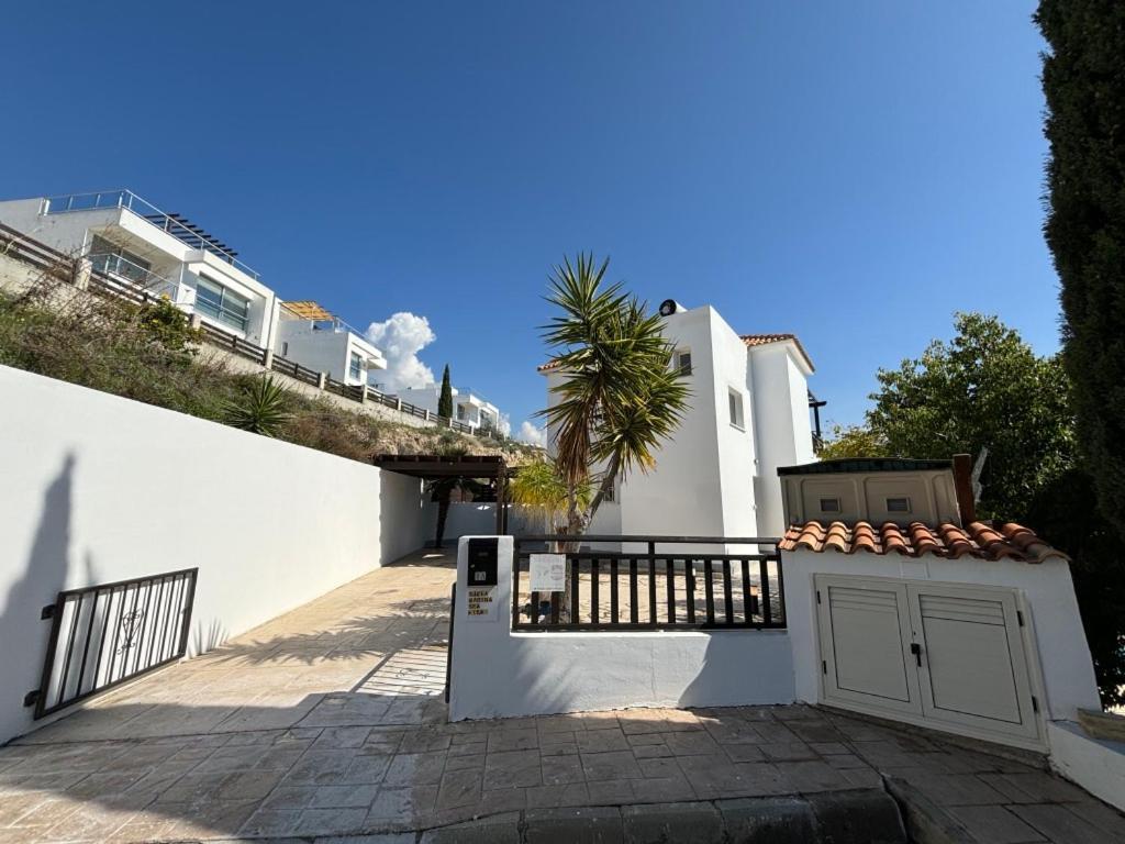 Villa Marina Sea-view Private Pool Peyia