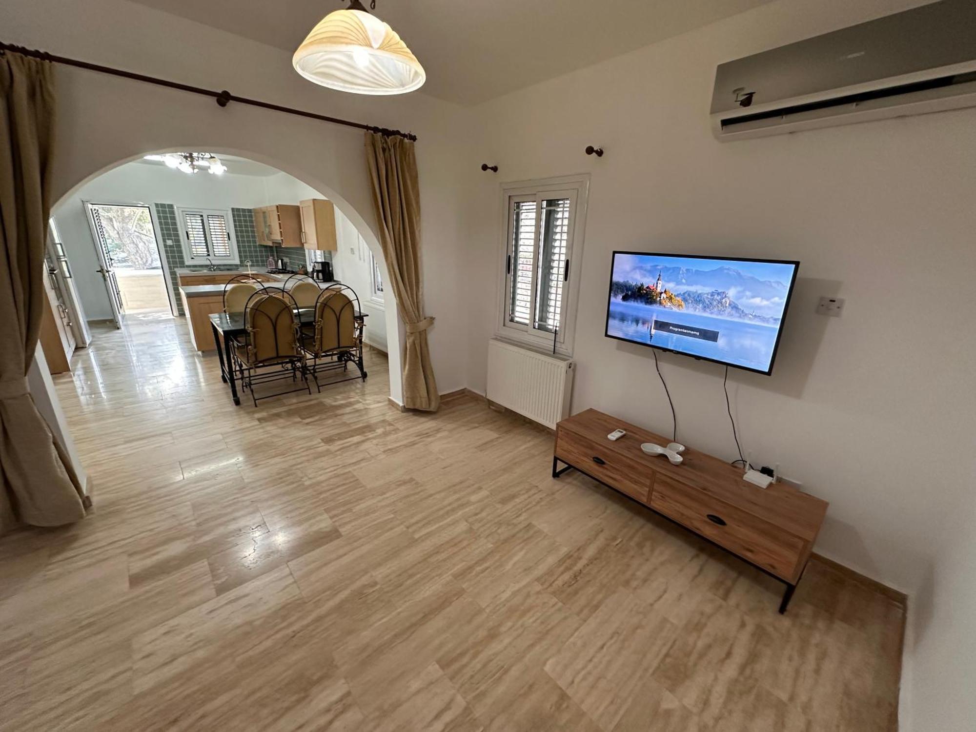 Kyrenia/alsancak 4-room With Private Pool *
