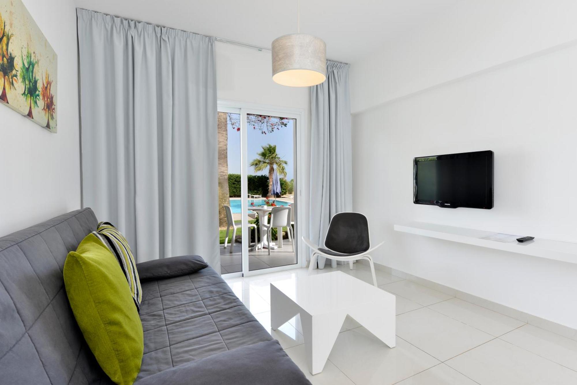 Mon Repos Hotel 4*