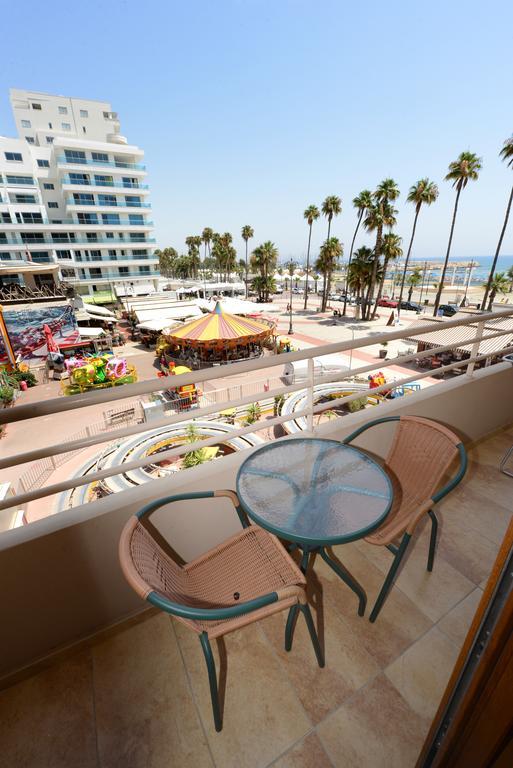 Les Palmiers Luxury Apartamento Lárnaca