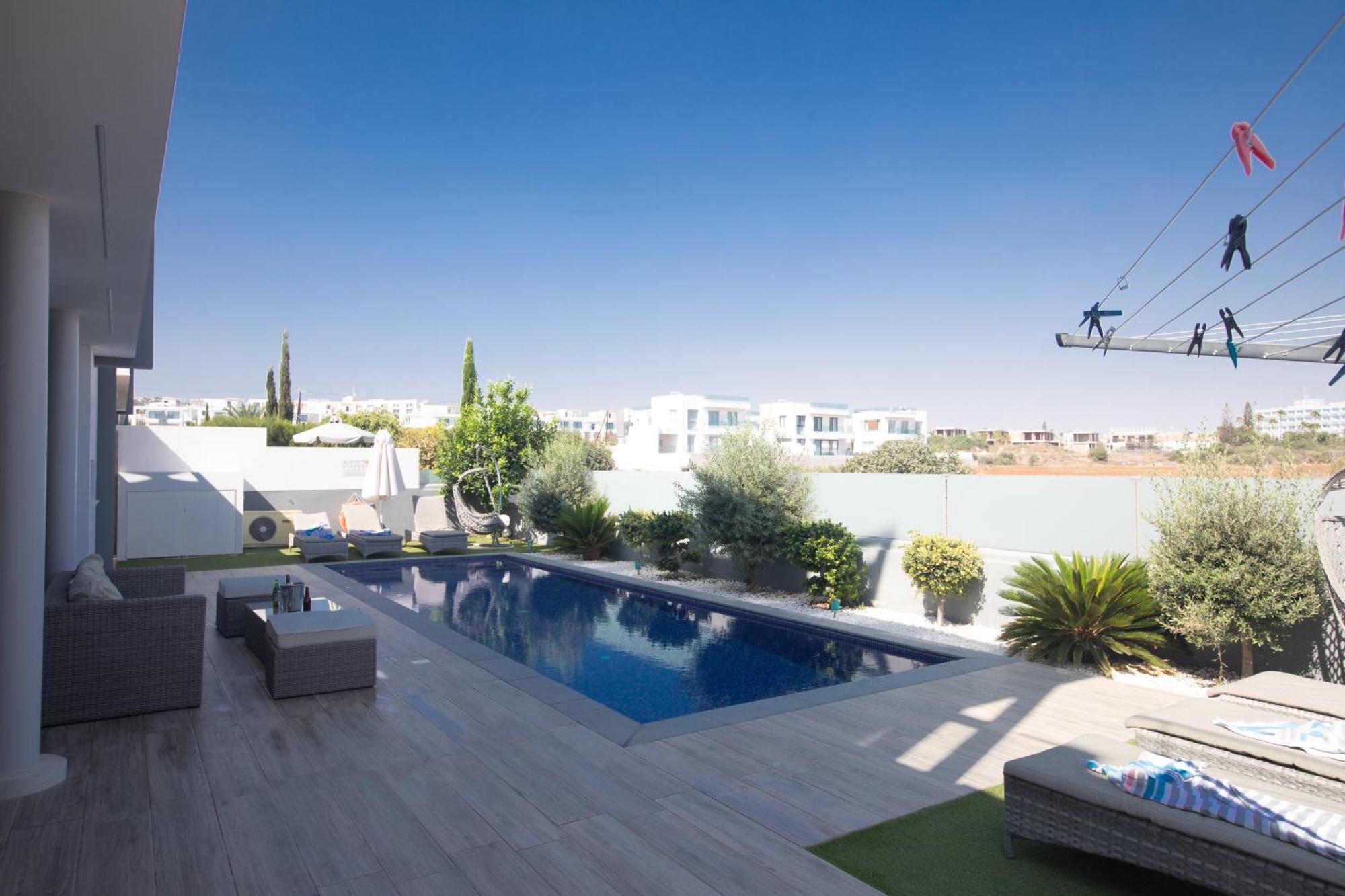 Blue Pearl Villa Protaras