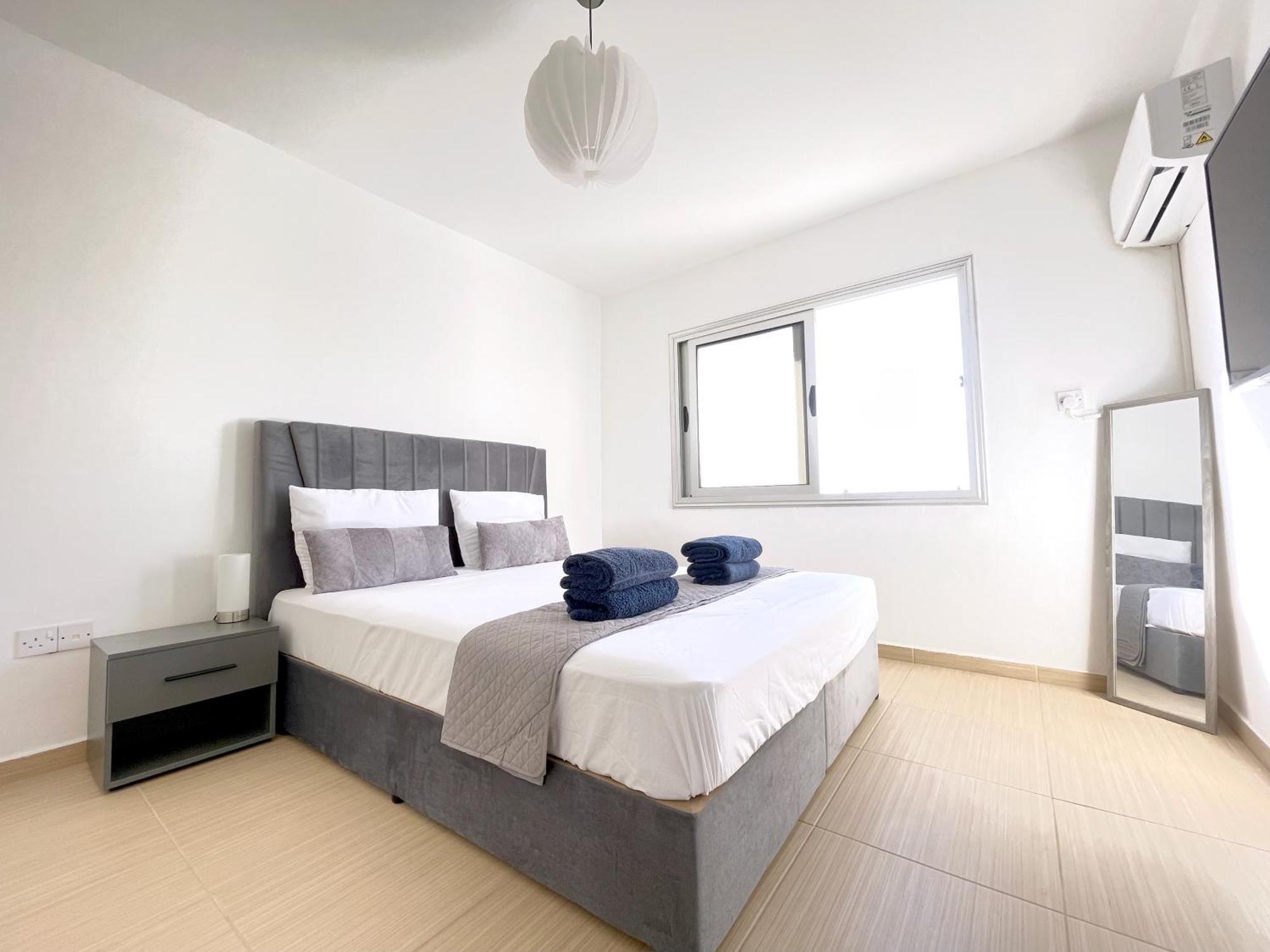 Sunset Pearl Apt. - *