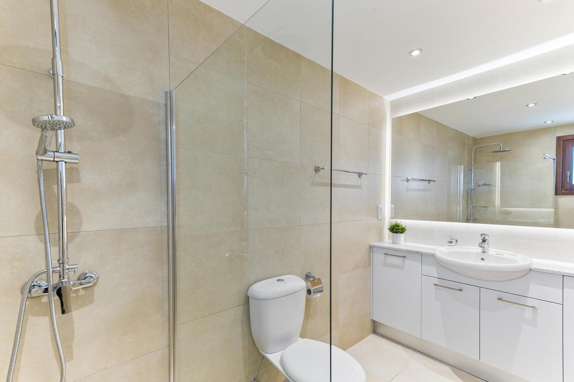 Apartment 2 Bedroom Thalassa With Sea And Sunset Views, Aphrodite Hills Kouklia