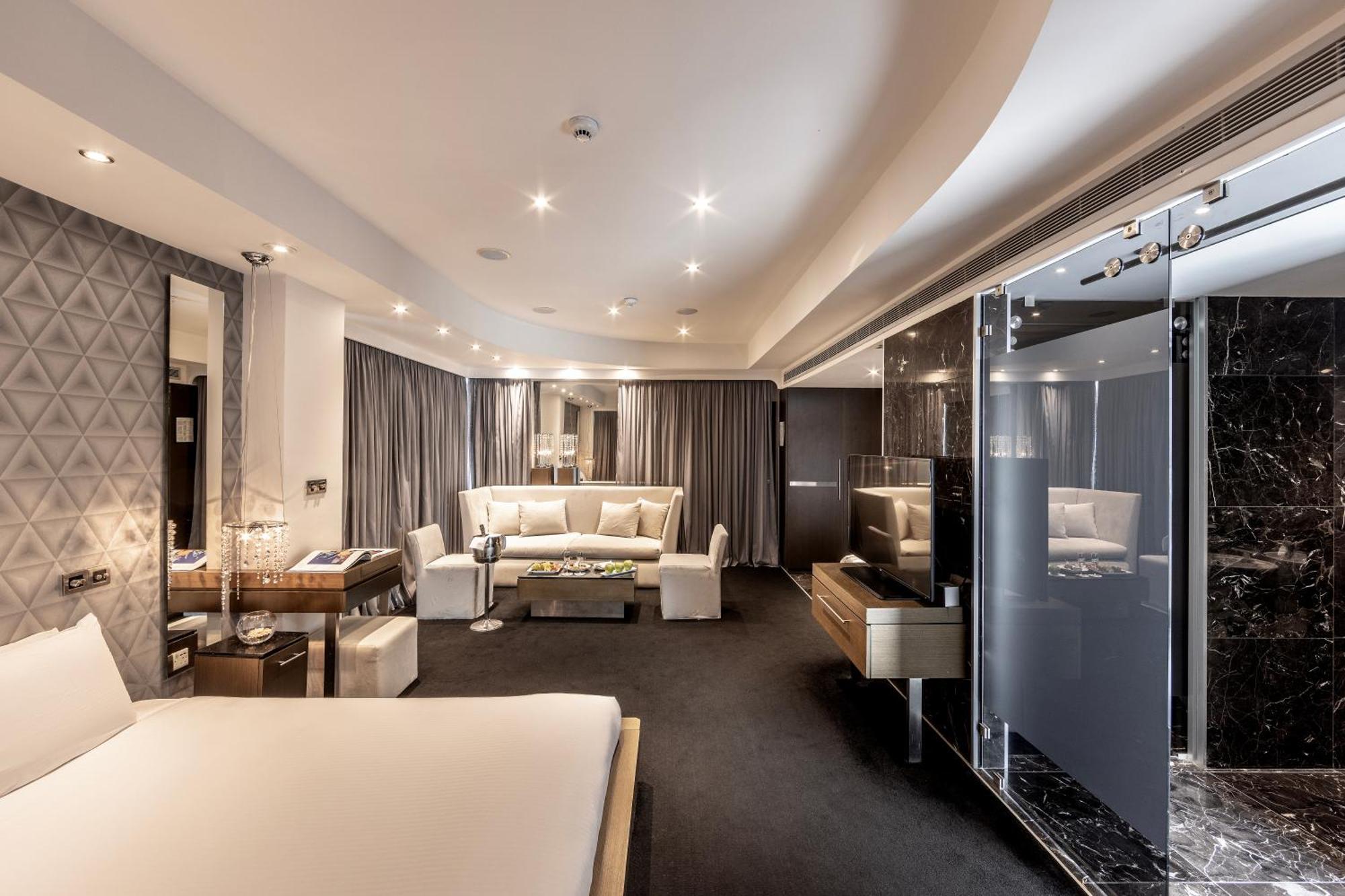 Hotel Capo Bay 5*