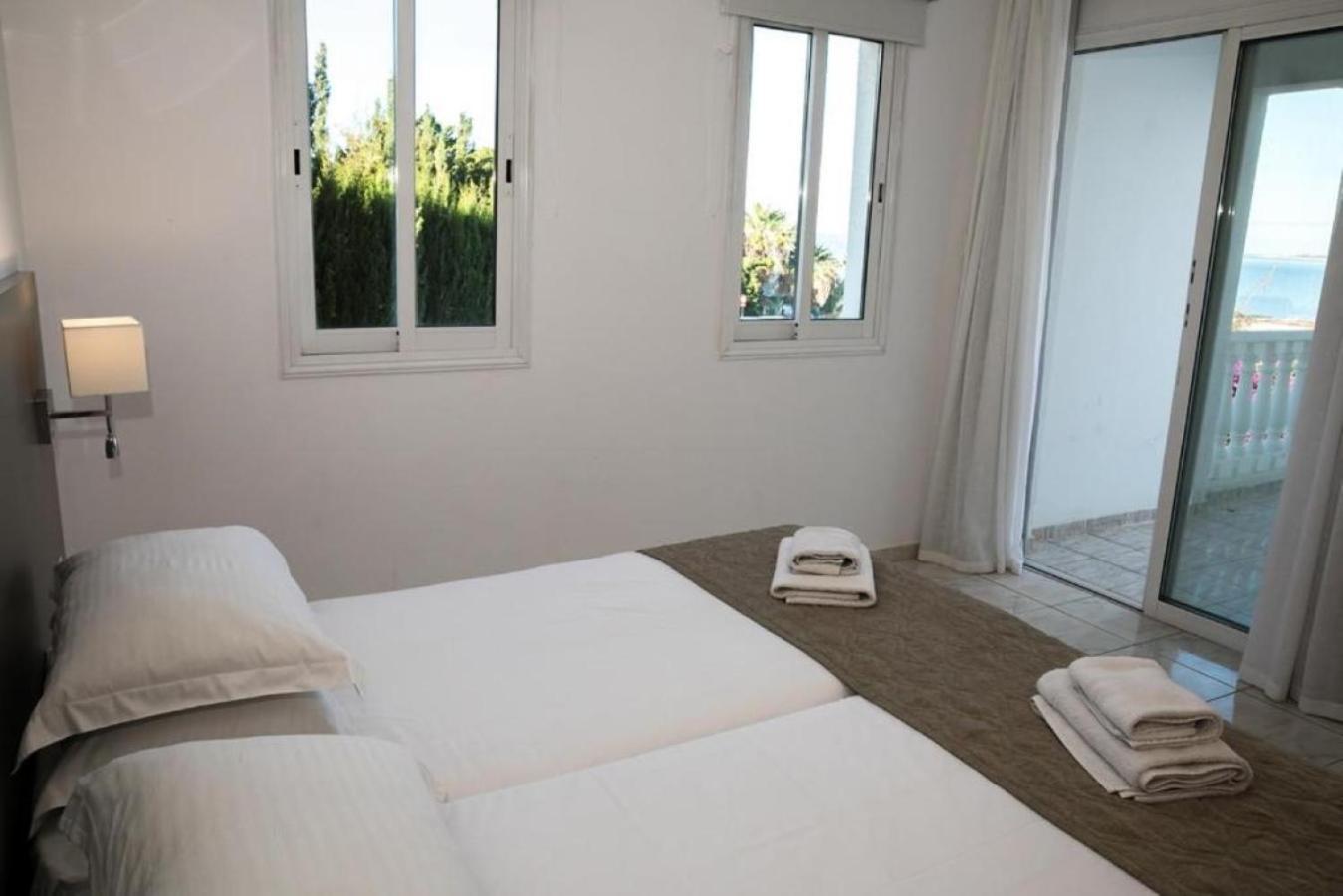 Theo Sunset Bay 4* Kissonerga