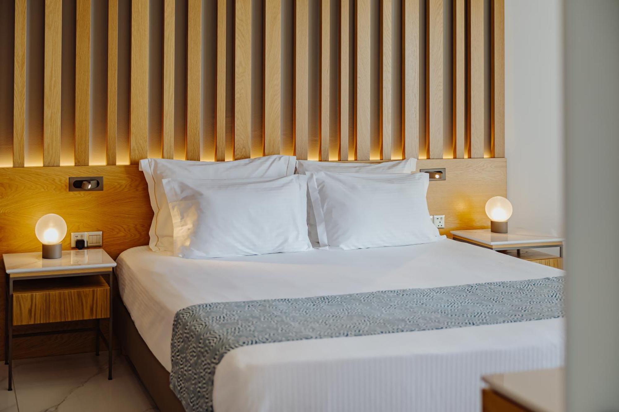 Golden Bay Larnaca