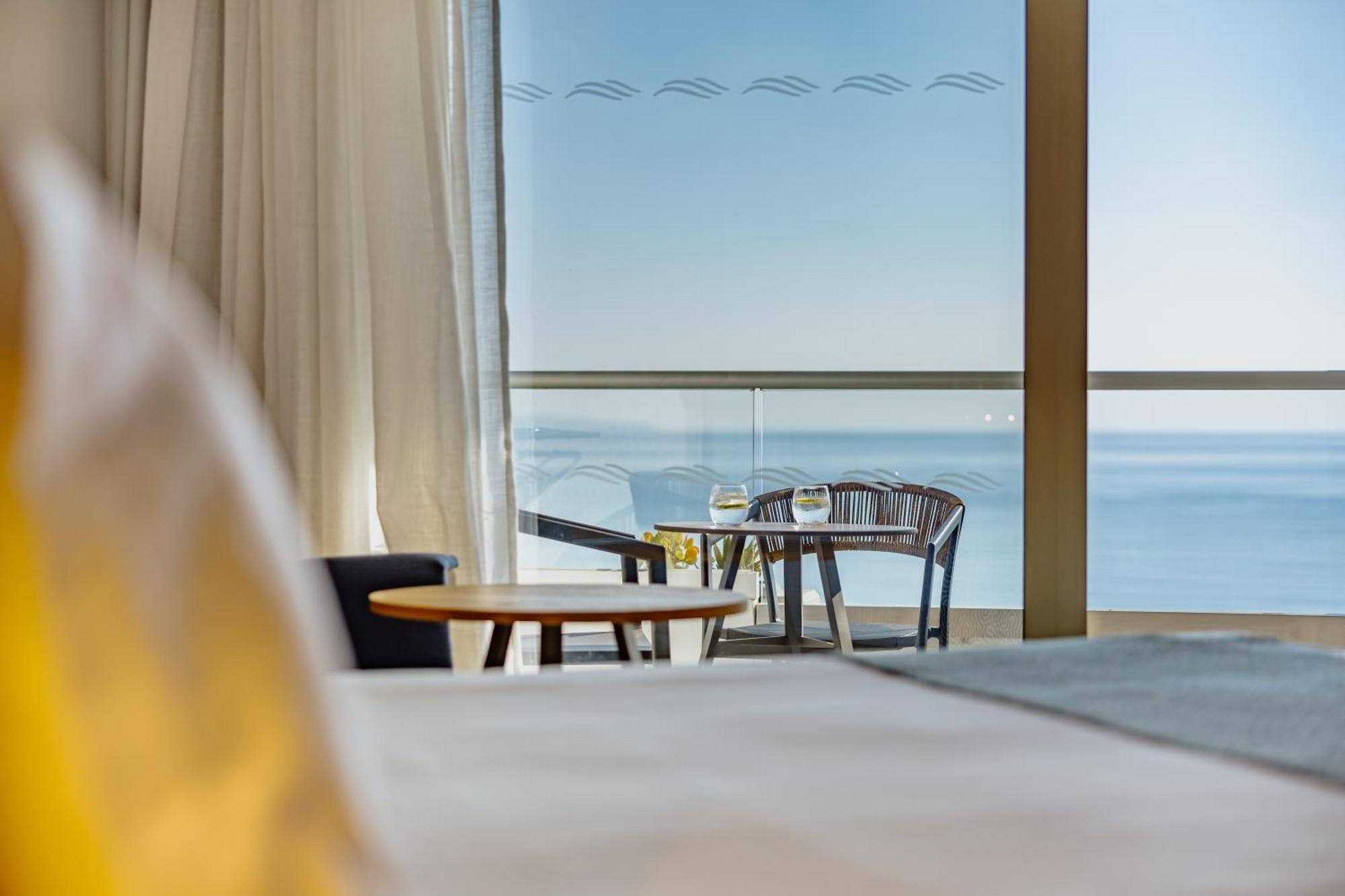 Golden Bay Resort Larnaca