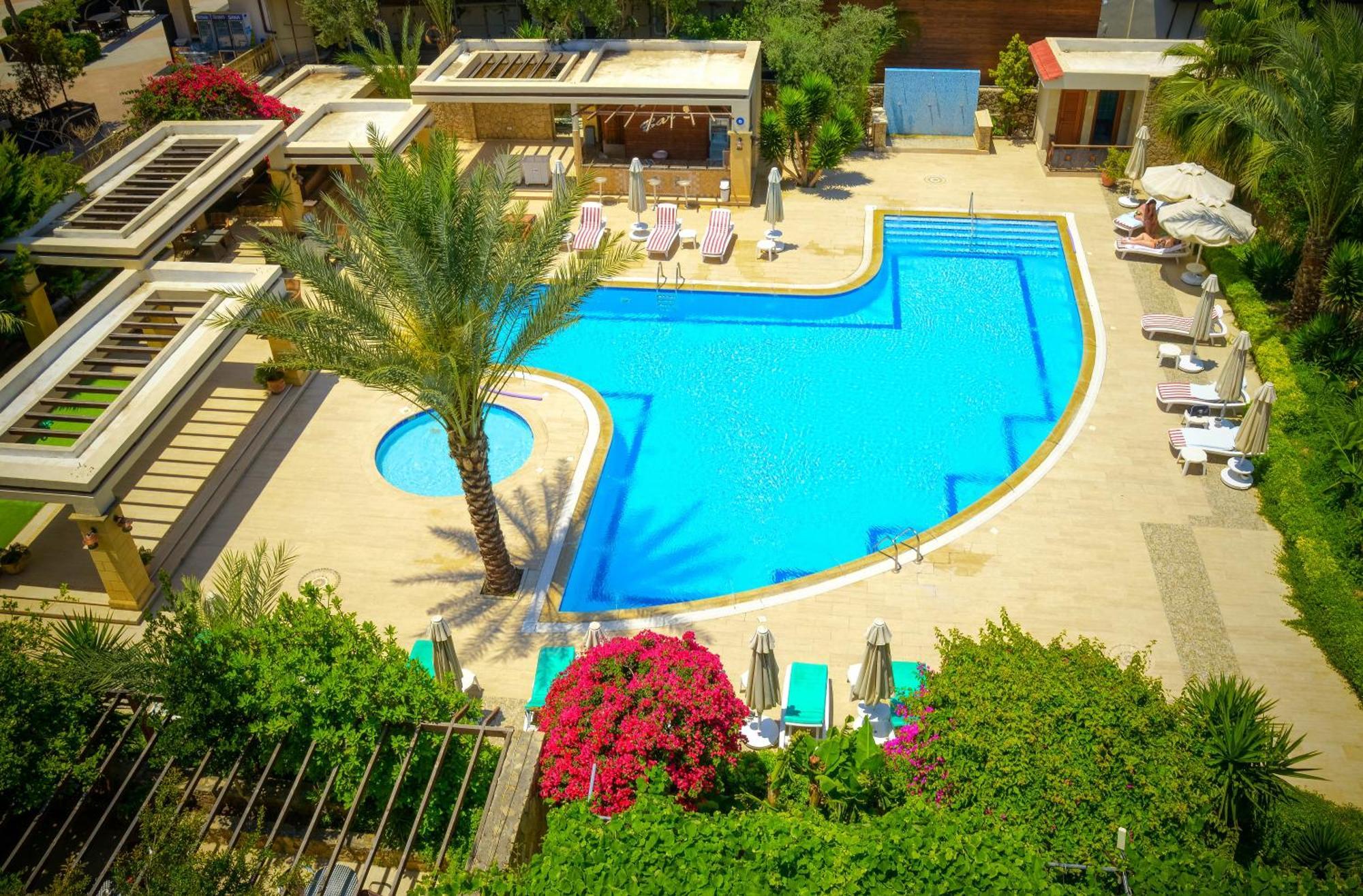 Anadol & Pool At Kyrenia Center Girne