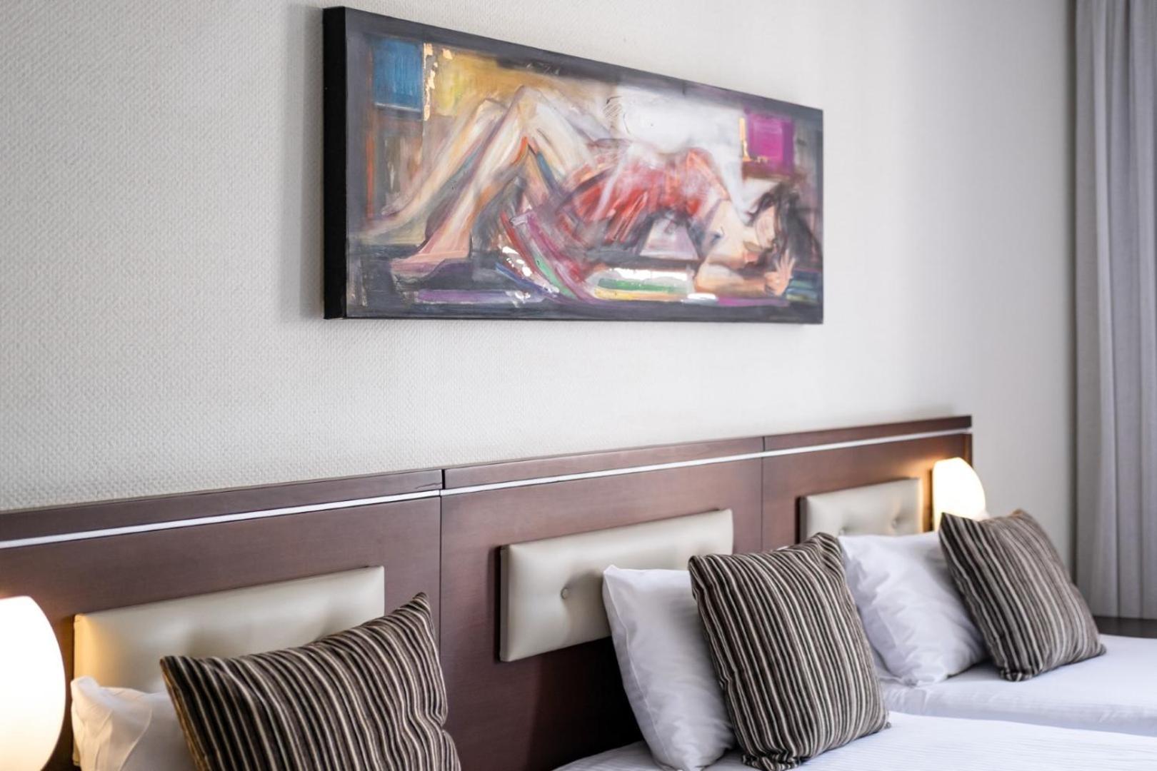 Livadhiotis Hotel