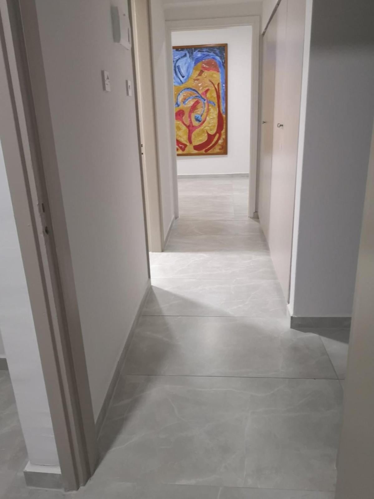 Sun Hall Aparthotel