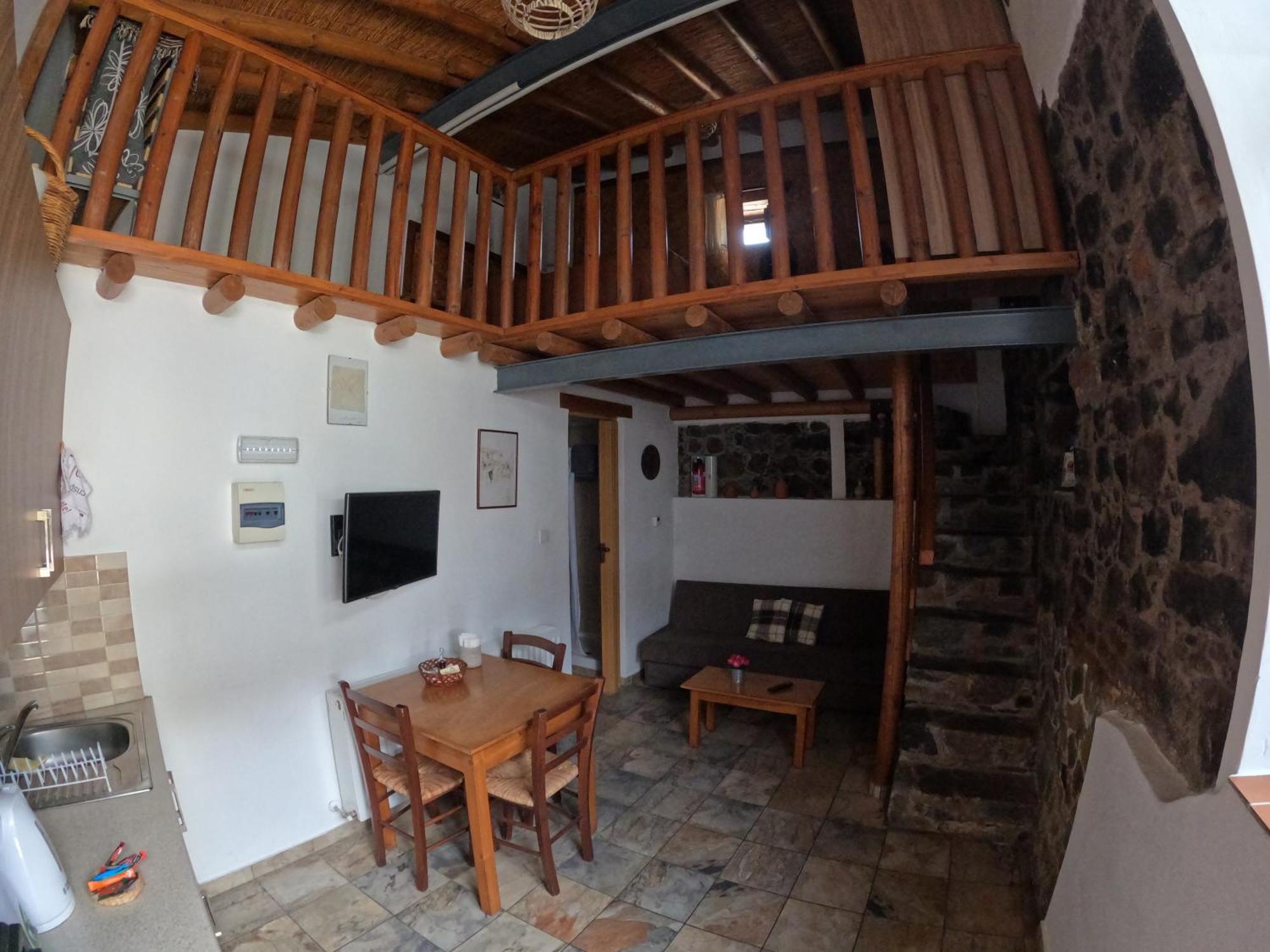 Agrospito Traditional Agros