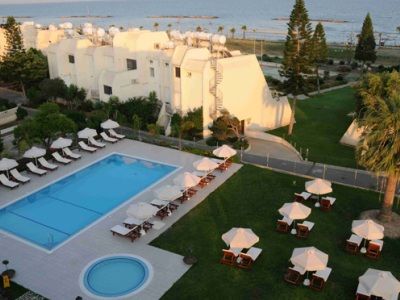 Frixos Aparthotel 3*