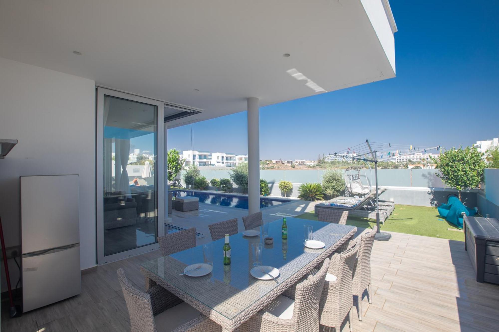 Villa Blue Pearl Protaras