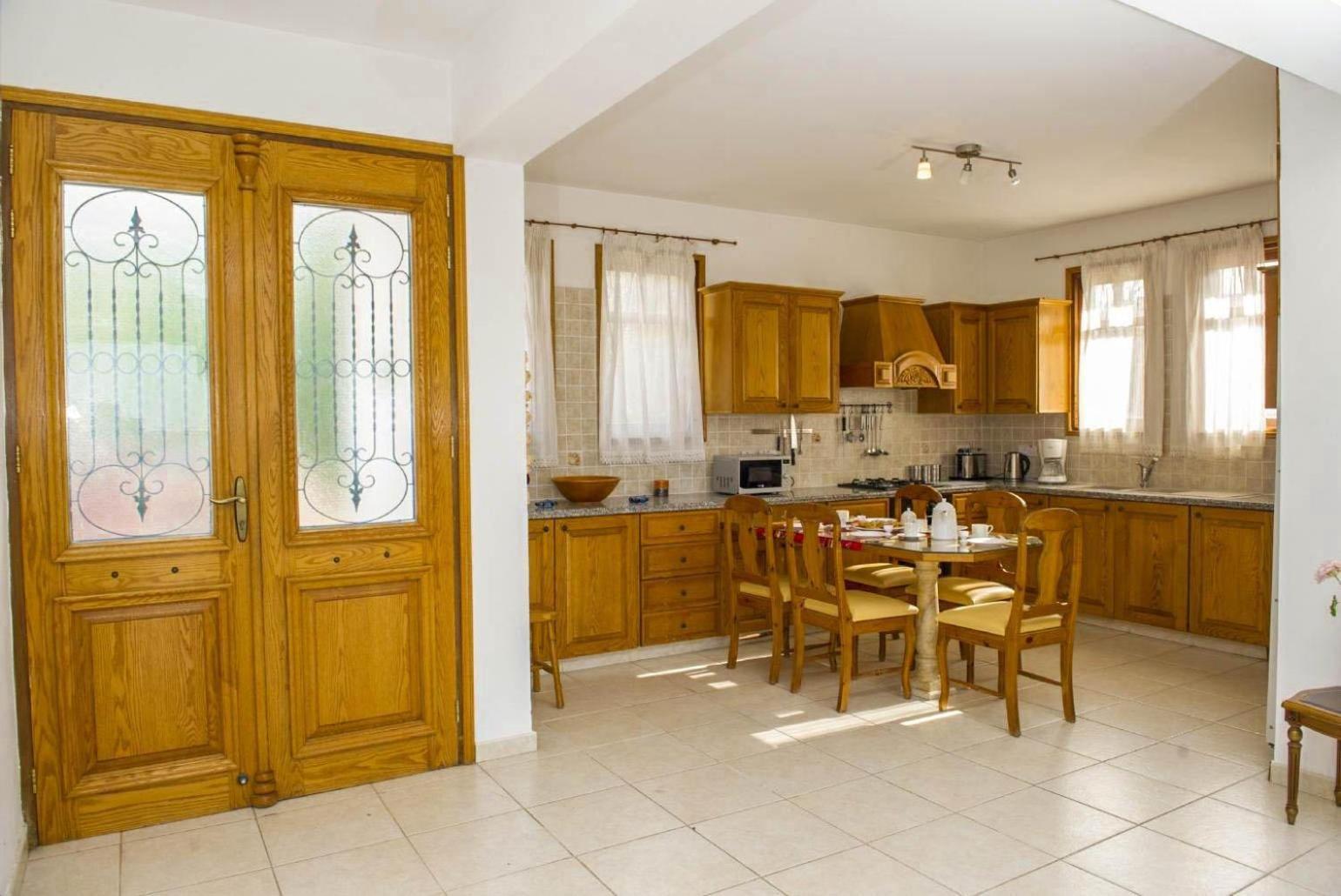 Villa Minoas *