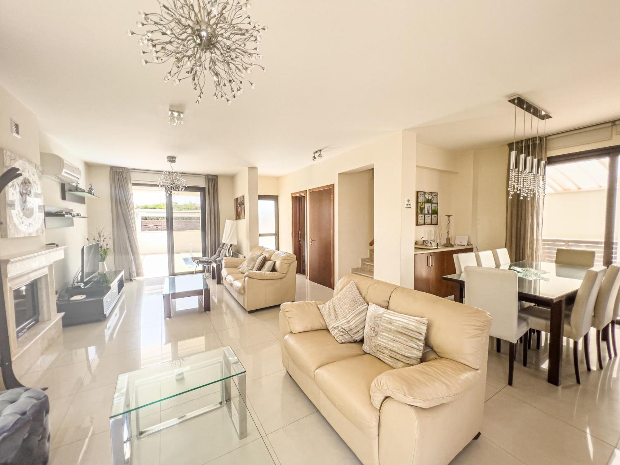 Fotini Villa
