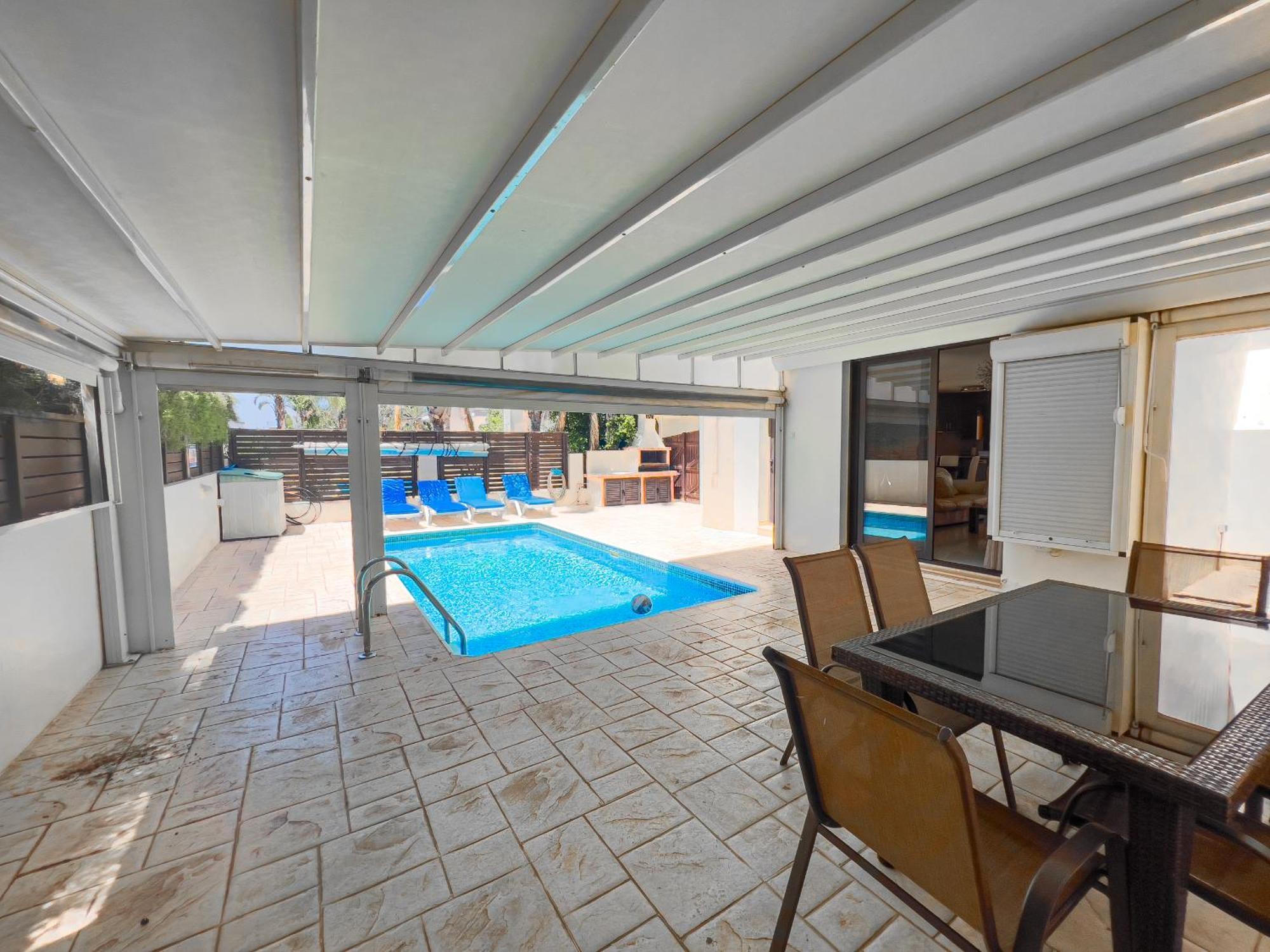 Fotini Villa *