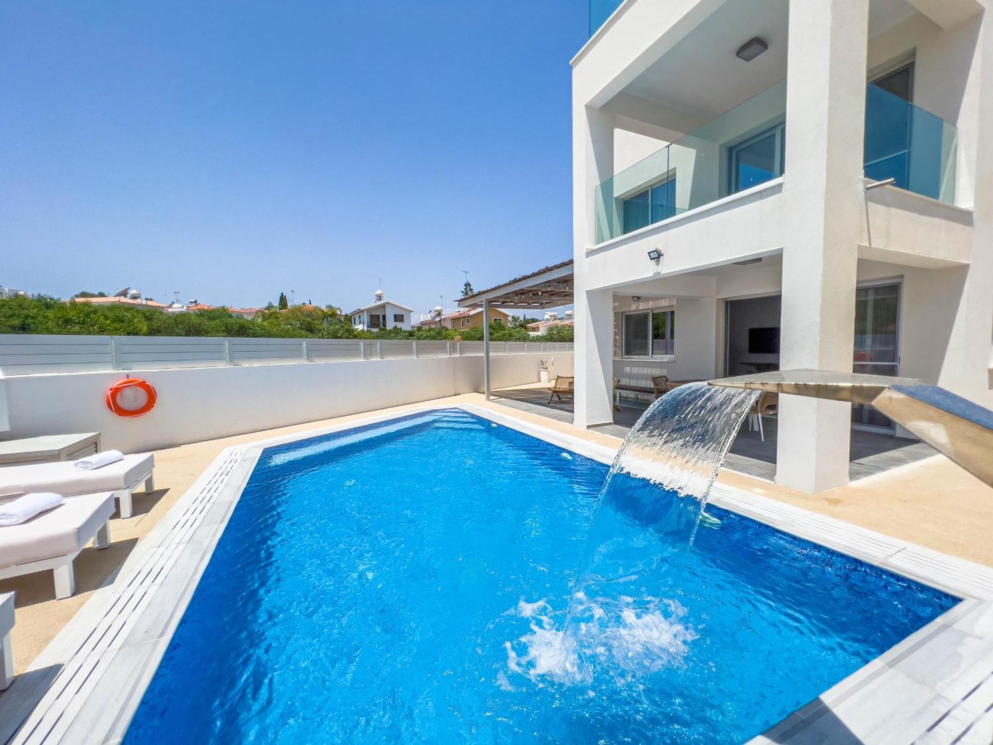 Geo Panoramic +pool +game +gym Protaras