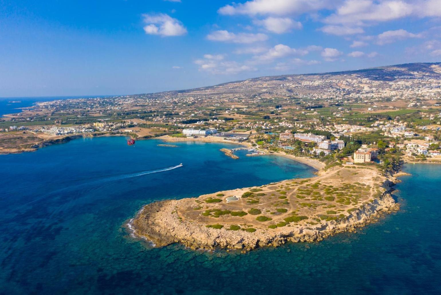 Athina Villa Peyia