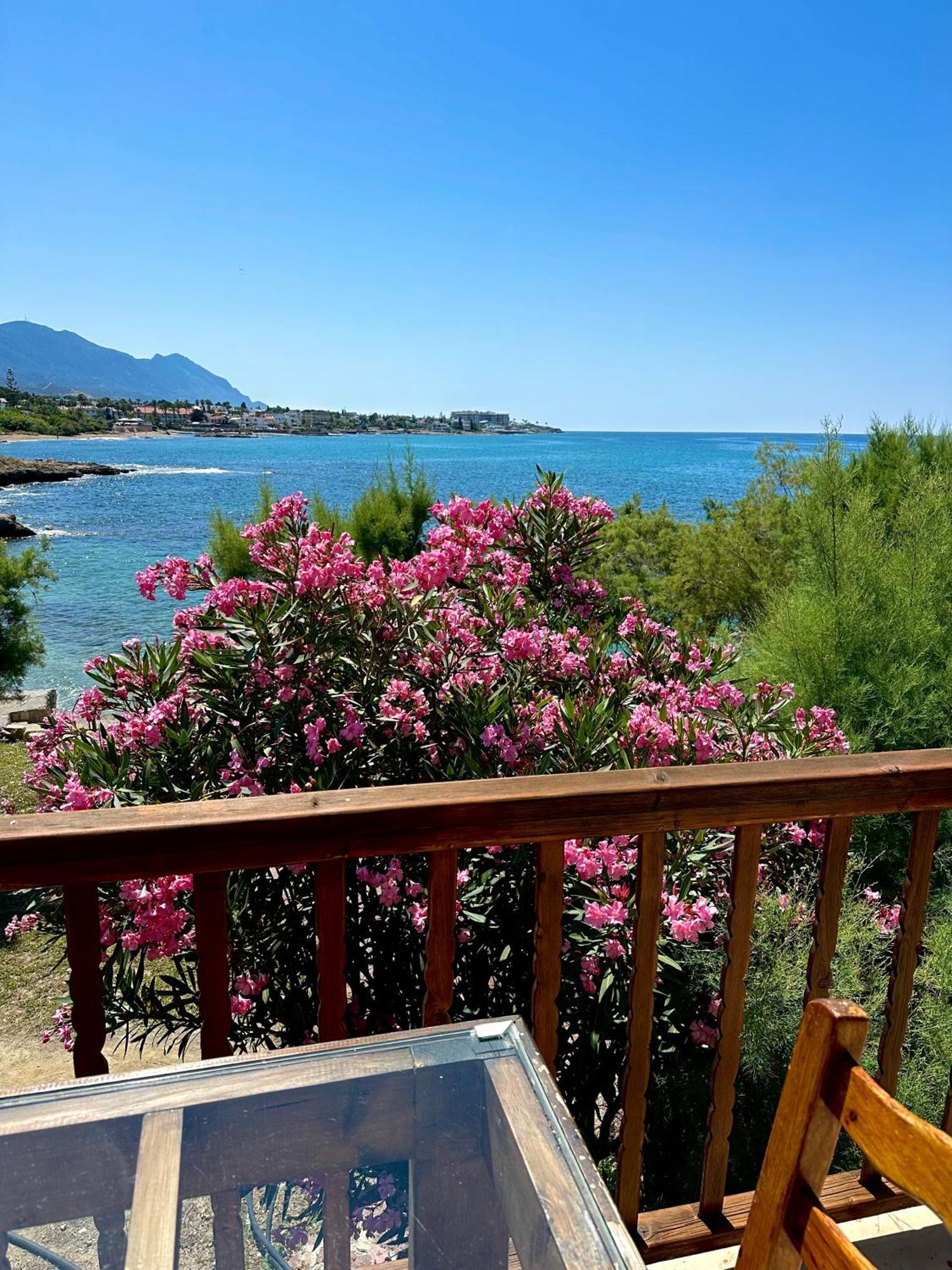 Riviera Beach Resort 4*