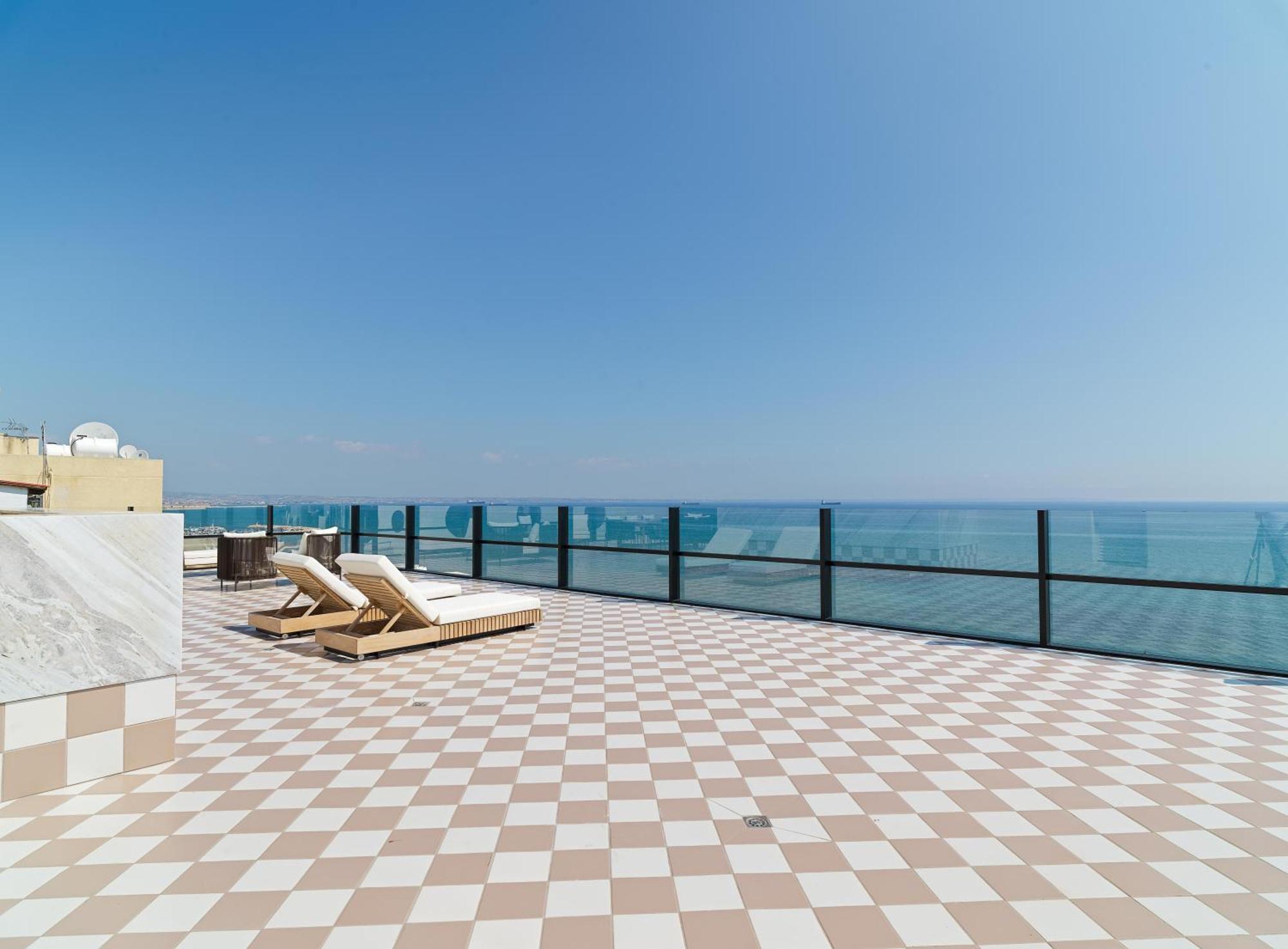 Aparthotel Liv Mackenzie Adults Only Larnaca