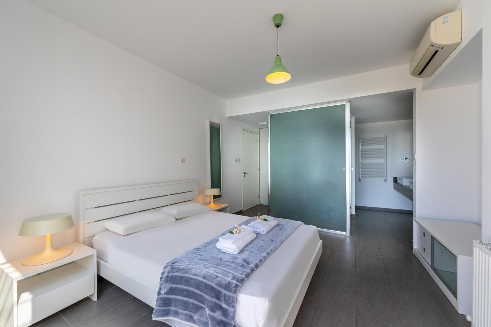 Villa Blue Coral Villas: Exclusive Oceanfront Retreat