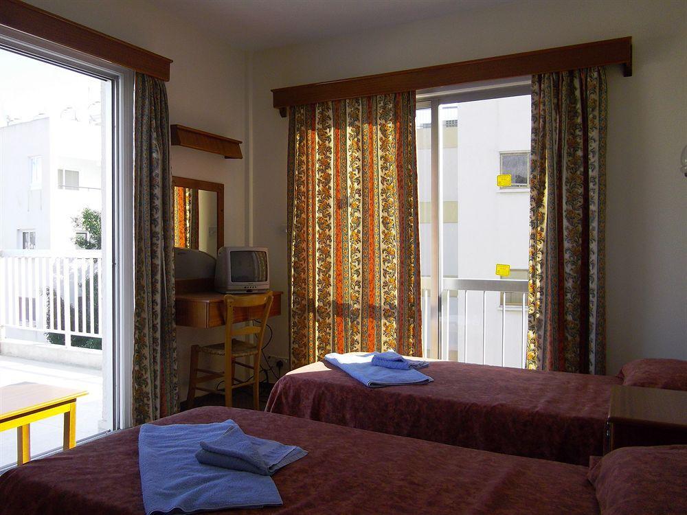 Hotel Onisillos