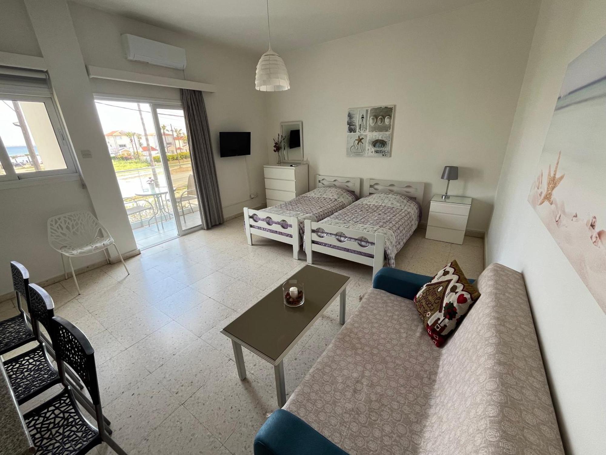 Themis Appartement Larnaca