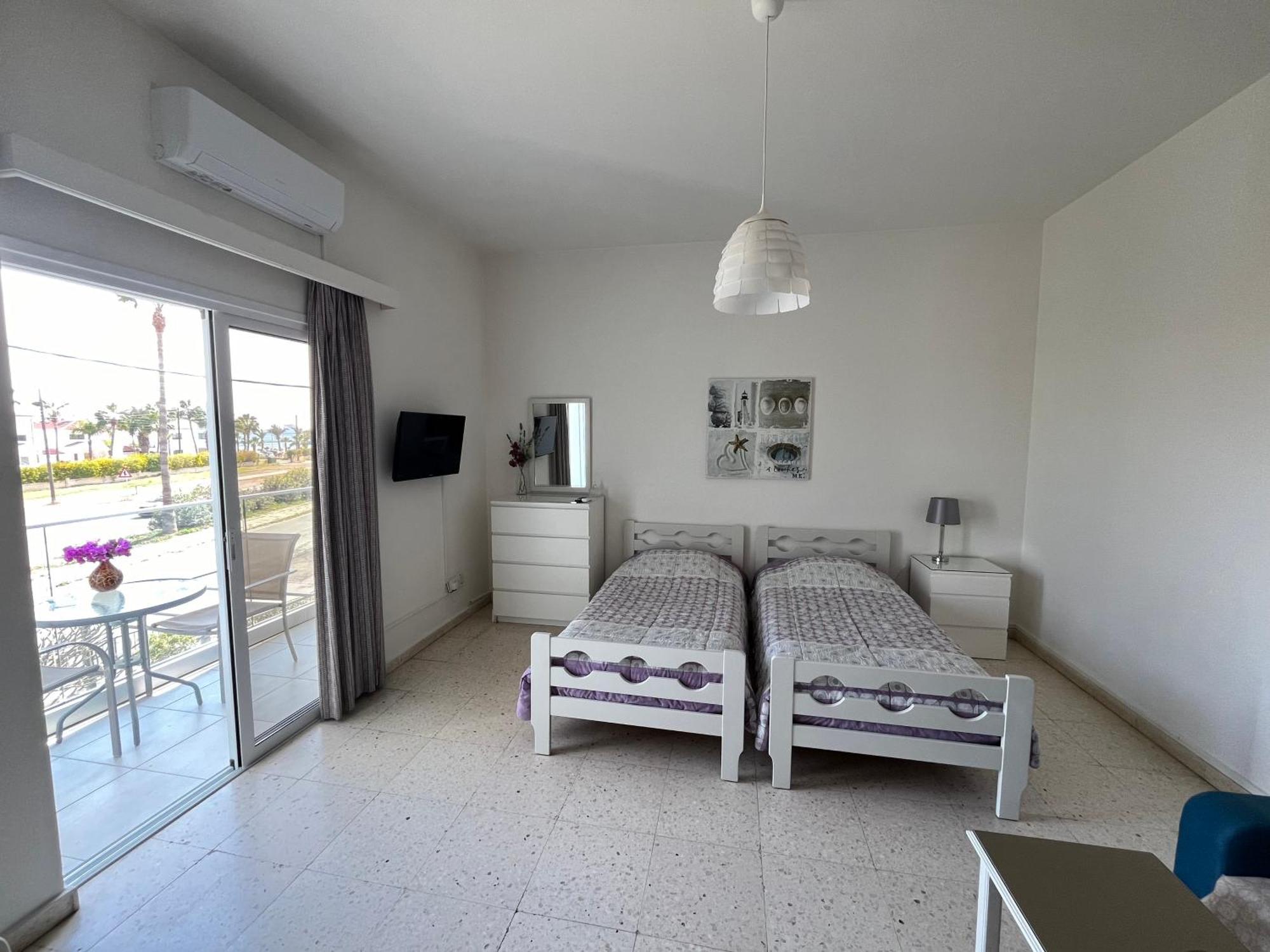 Themis Appartement Larnaca